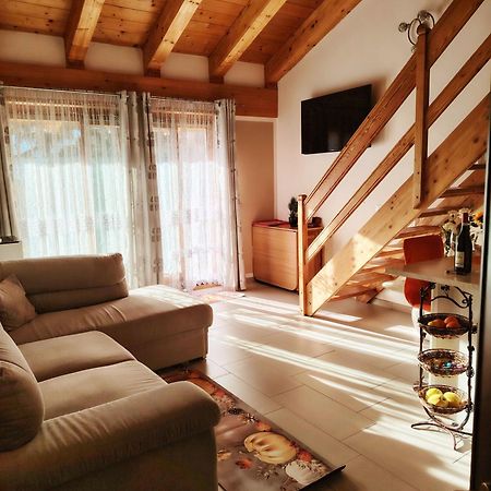 La Villa Gialla Aosta Dış mekan fotoğraf
