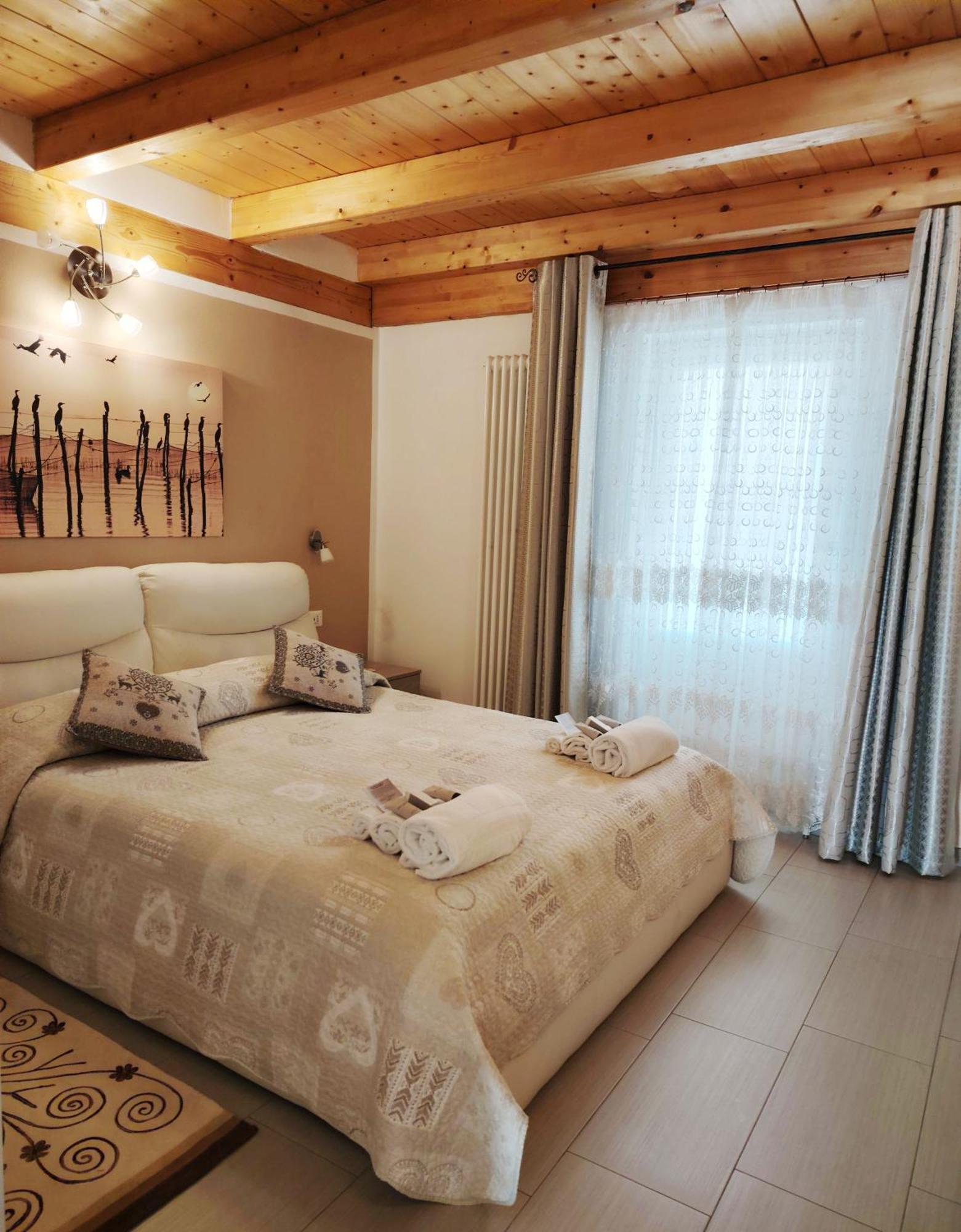 La Villa Gialla Aosta Dış mekan fotoğraf